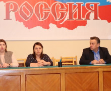в Администрации Монастырщинского района обсудили работу единой службы скорой медицинской помощи - фото - 4