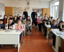 сотрудники Госавтоинспекции провели просветительские занятия в МБОУ Татарская школа Монастырщинского района Смоленской области - фото - 5