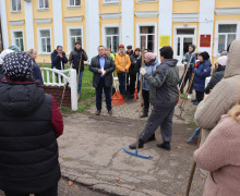 в Монастырщинском округе продолжились работы по благоустройству - 10 в Монастырщинском округе продолжились работы по благоустройству - фото - 10