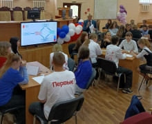 школьники Смоленщины проверили свои знания в налоговом квизе - фото - 1