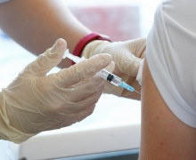 в региональном Департаменте по здравоохранению рассказали о темпах вакцинации смолян от COVID-19 - фото - 1